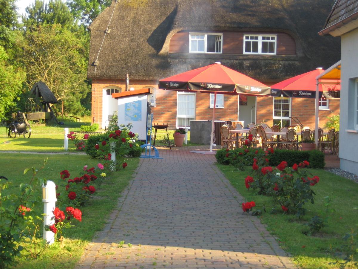 Hotel Alt Wittower Krug Wiek auf Rügen Eksteriør bilde
