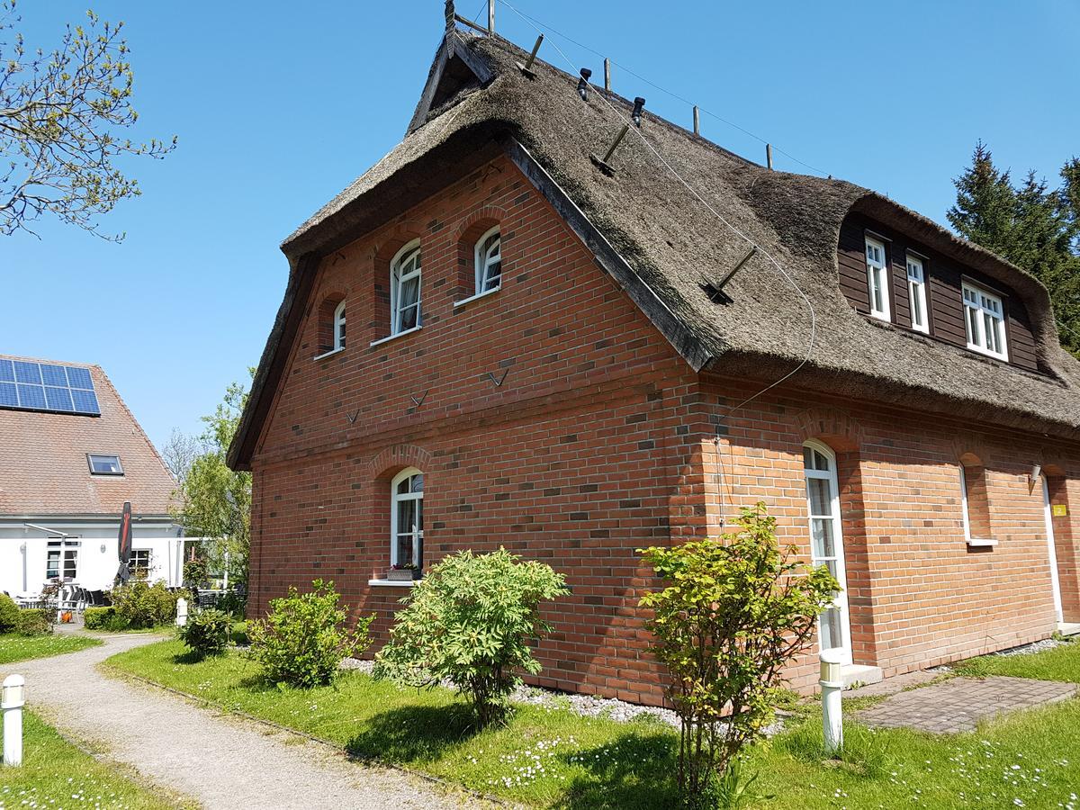 Hotel Alt Wittower Krug Wiek auf Rügen Eksteriør bilde