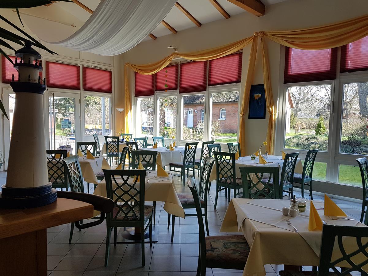 Hotel Alt Wittower Krug Wiek auf Rügen Eksteriør bilde